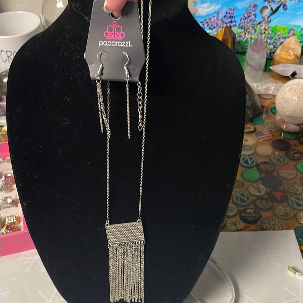 Paparazzi Silver Necklace and Earring Set